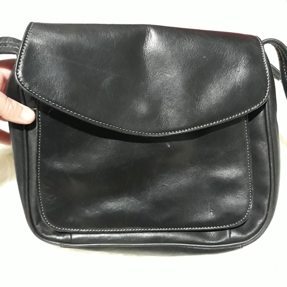 Tignanello black leather crossbody bag - Picture 2 of 5
